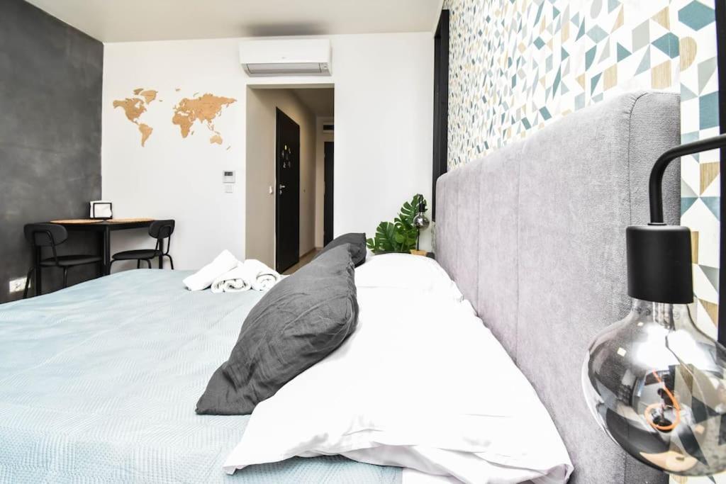 Easy Rent Apartments- Smart 705 Apartmán *