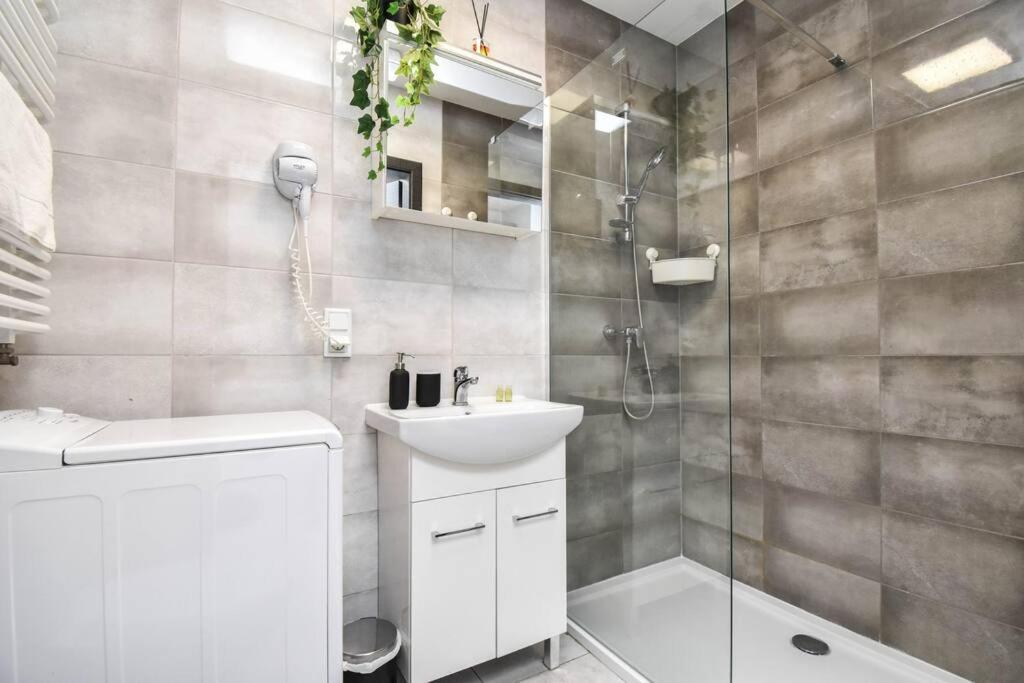 Apartment Easy Rent Apartments- Smart 705